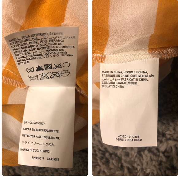 NWT 100% silk BEBE button down blouse - size XS - Picture 7 of 7